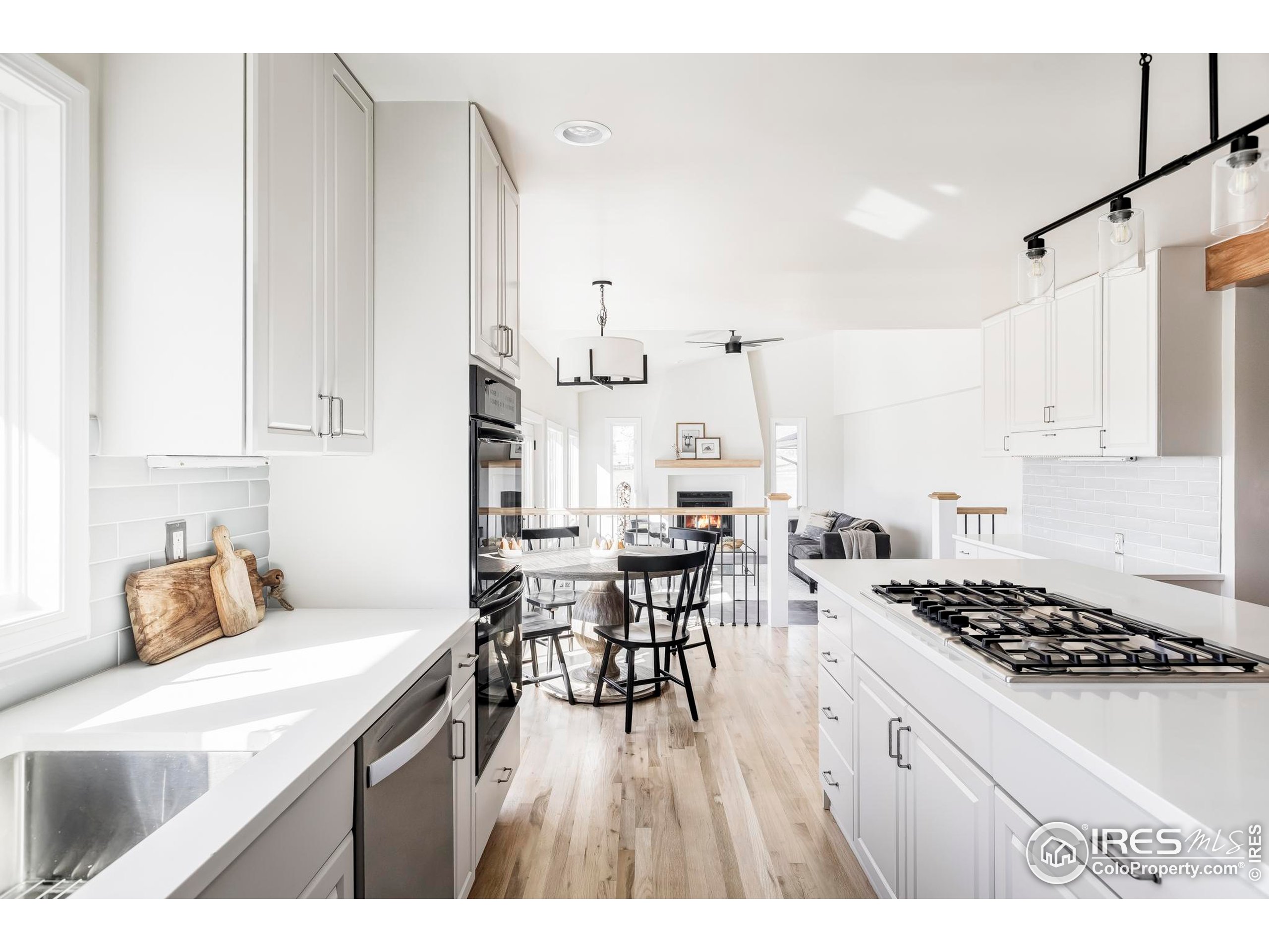 4932 Valkyrie Drive Boulder, CO 80301 - Photo 17 of 33