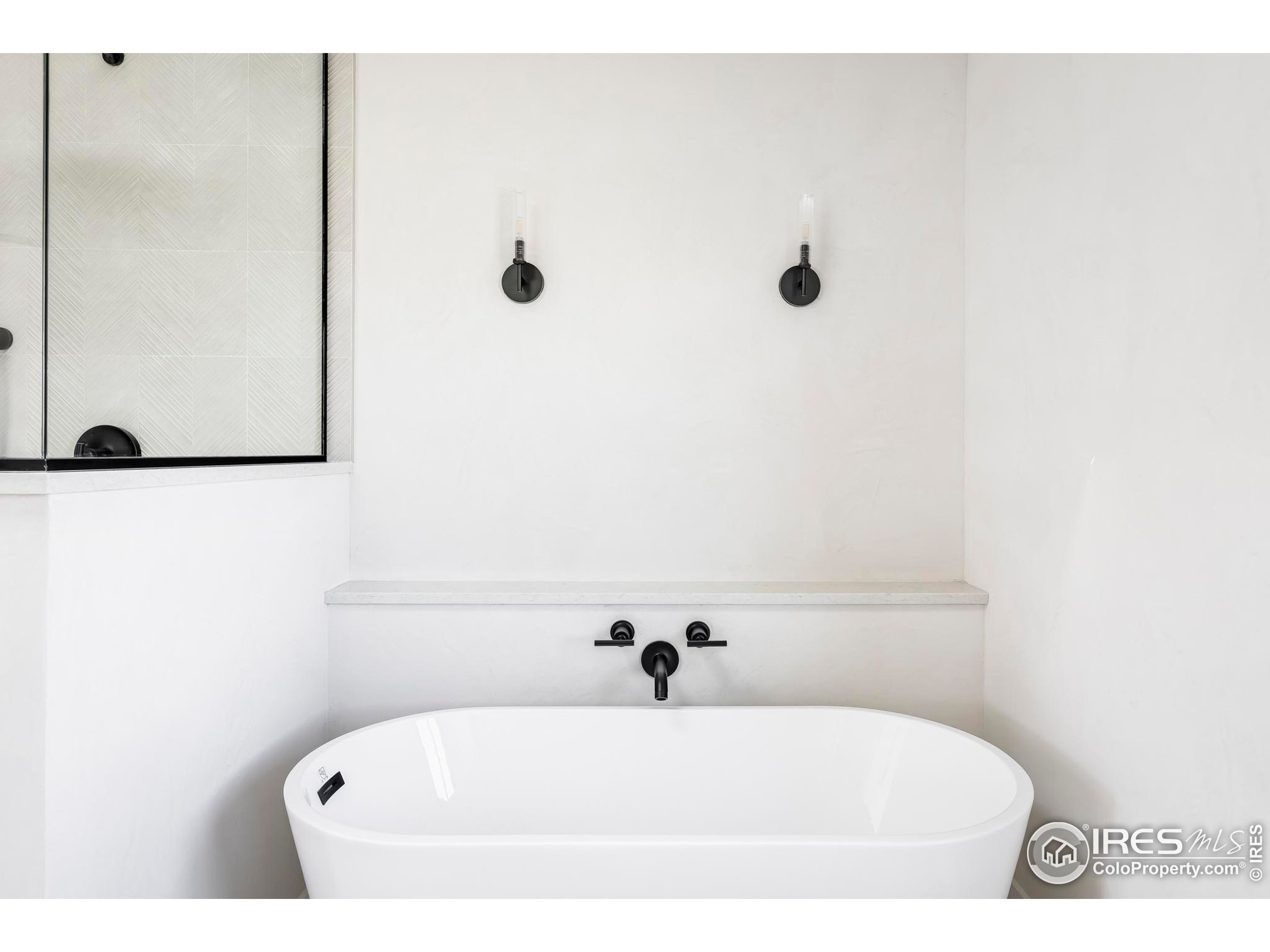 4932 Valkyrie Drive Boulder, CO 80301 - Photo 8 of 33