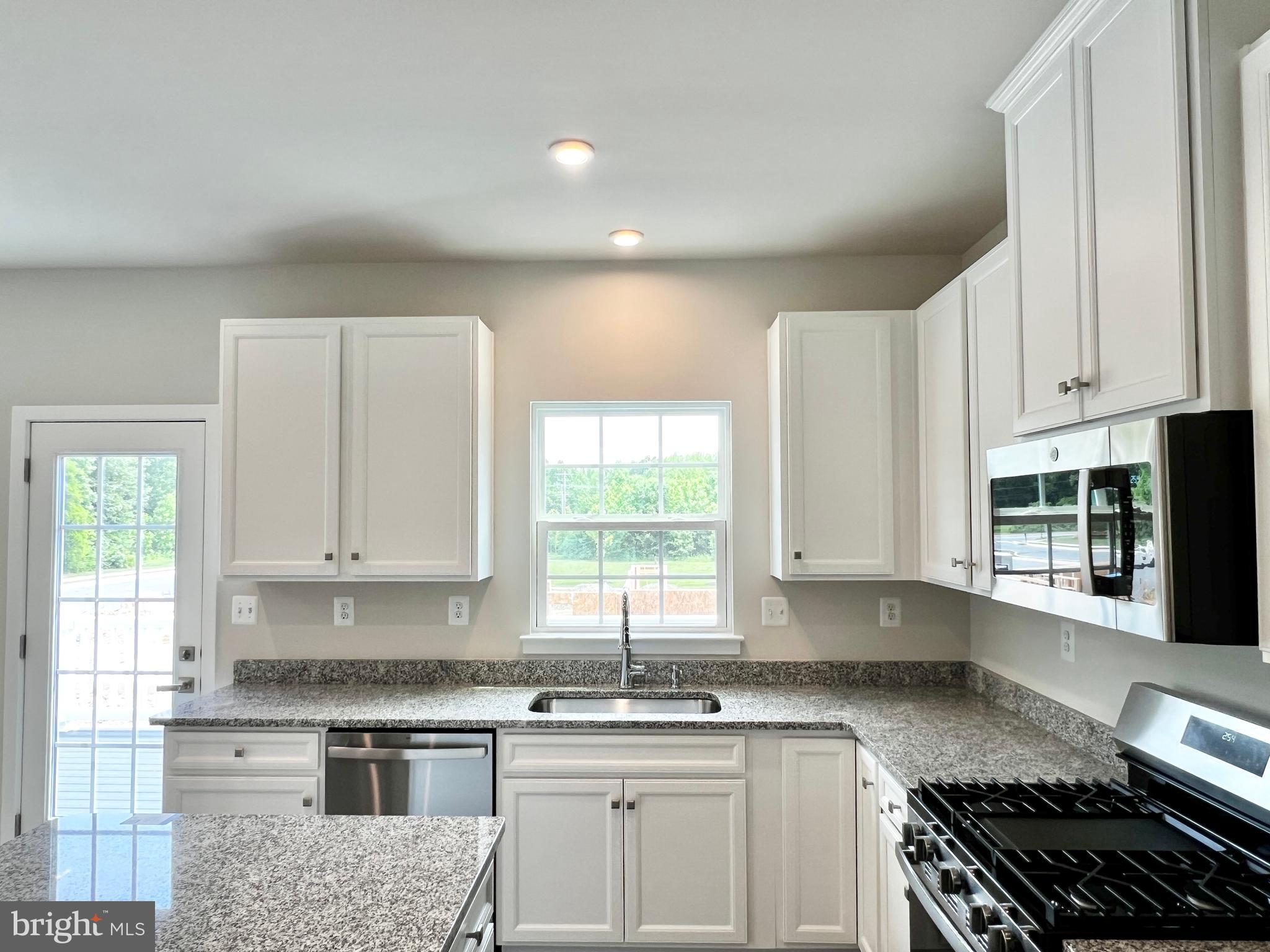 2103 Rivers Drive Newark, DE 19702 - Photo 14 of 39