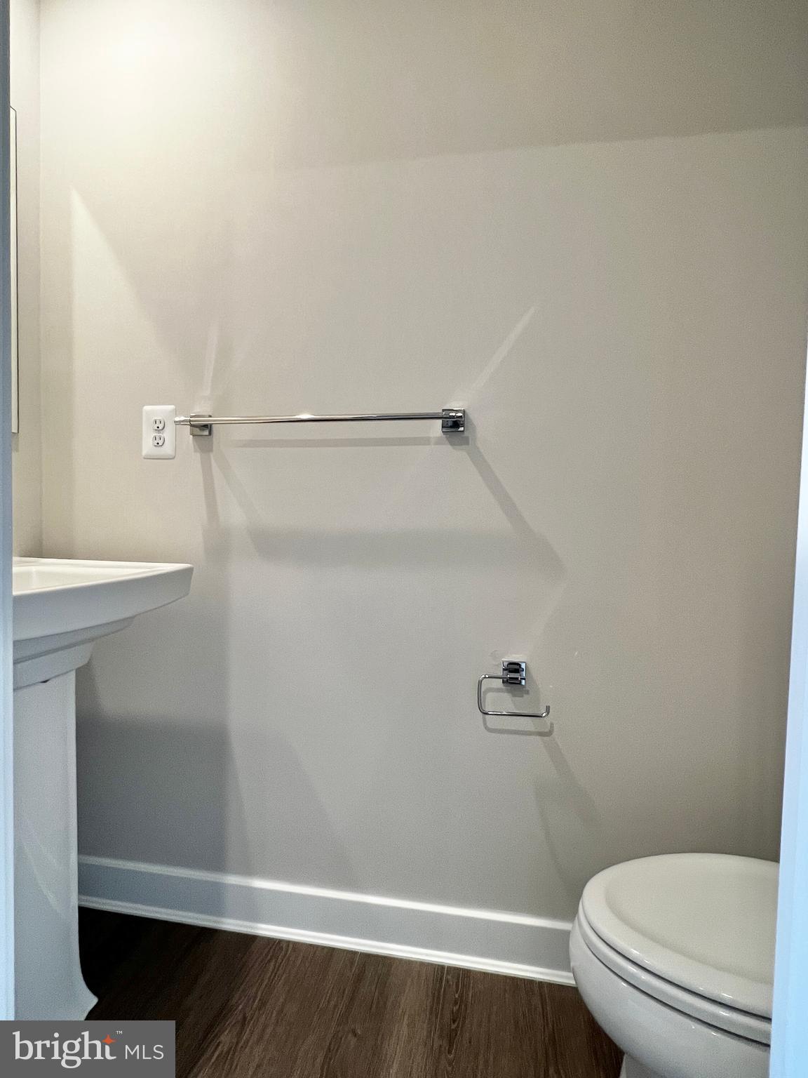 2103 Rivers Drive Newark, DE 19702 - Photo 4 of 39