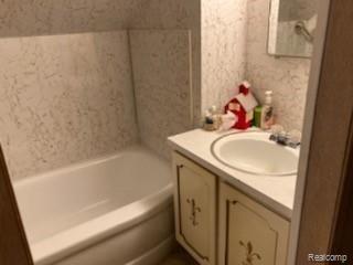 3735 West Oregon Road Lapeer, MI 48446 - Photo 21 of 76