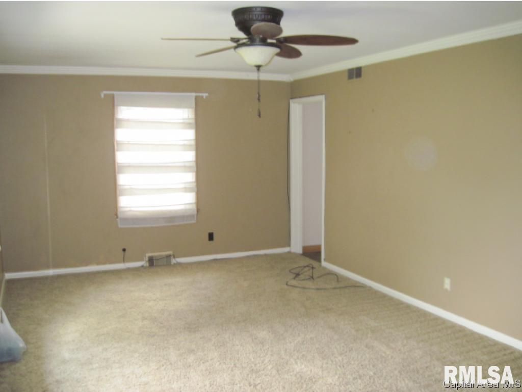 1319 Lincoln Road Monmouth, IL 61462 - Photo 1 of 27 Gallery Image 1