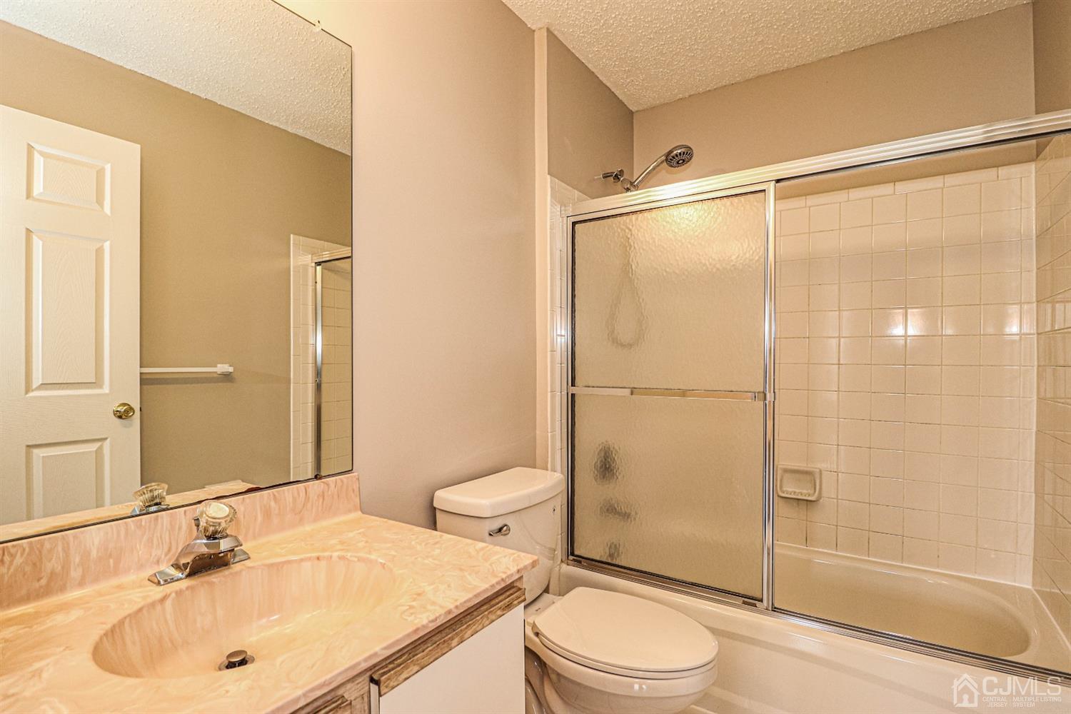235 Prestwick Way Edison, NJ 08820 - Photo 26 of 32 Gallery Image 26