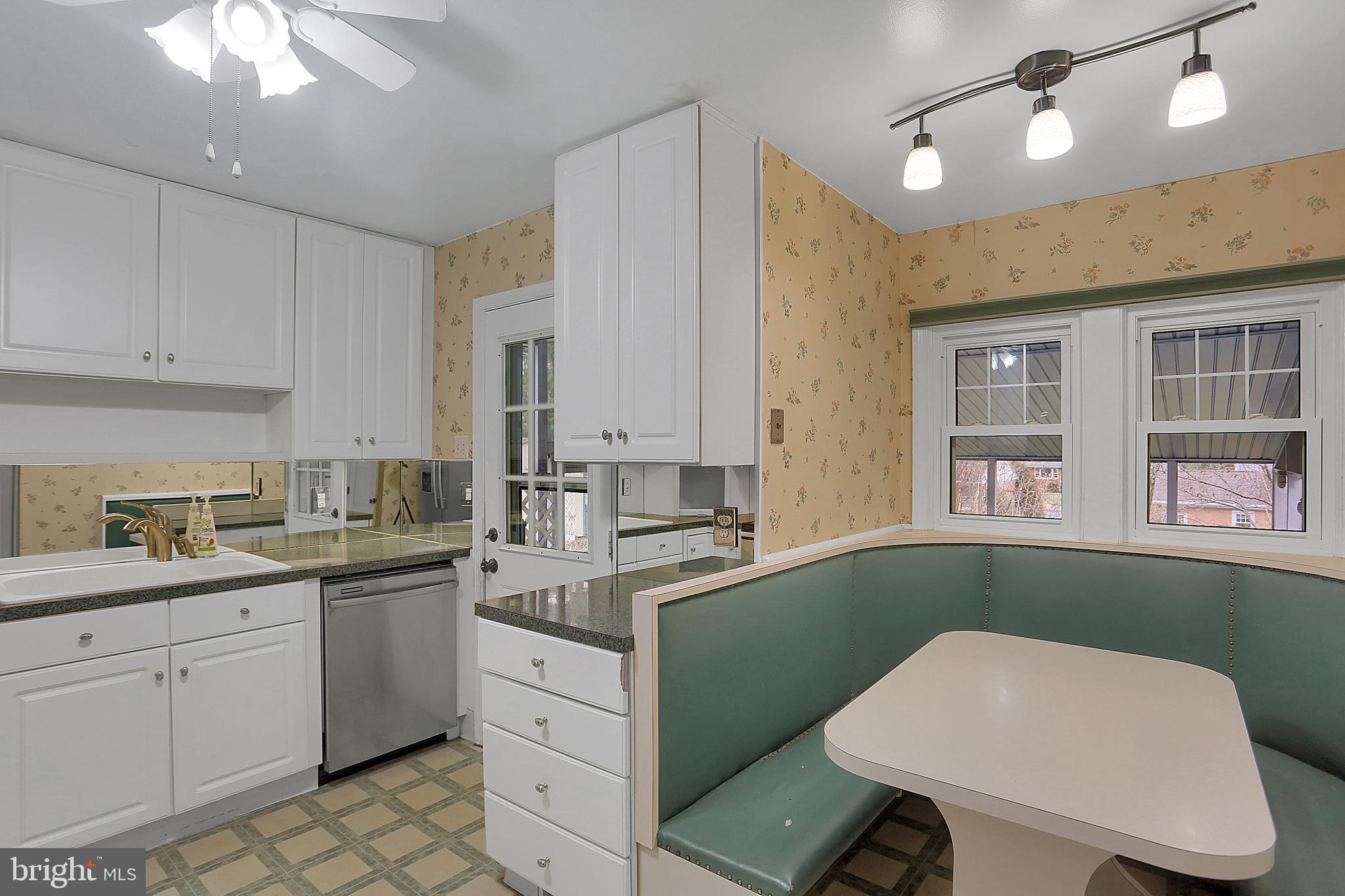 3617 Centerfield Road Harrisburg, PA 17109 - Photo 15 of 33 Gallery Image 15