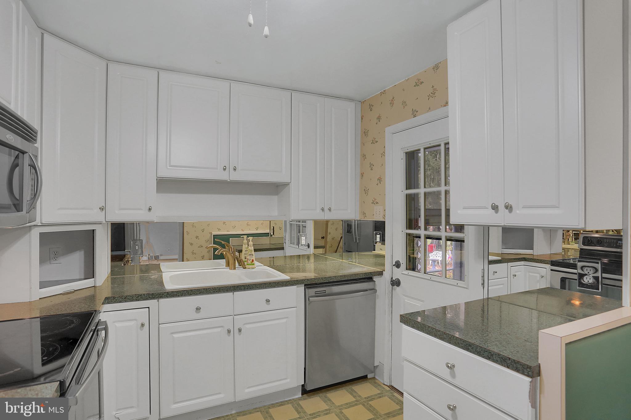 3617 Centerfield Road Harrisburg, PA 17109 - Photo 17 of 33 Gallery Image 17