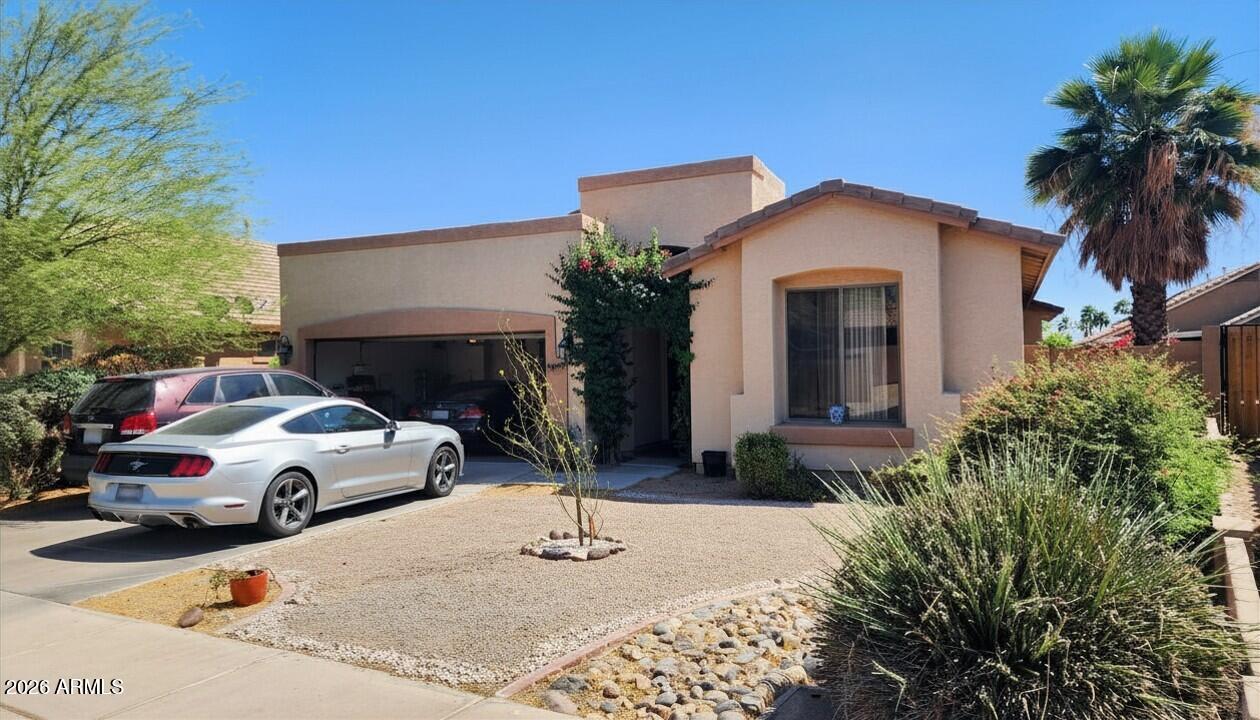 12571 West Osborn Road Avondale, AZ 85392 - Photo 2 of 25 magic_edit#TUFISDM0aUN5RW8jMSNhYTRlM2Q4Z