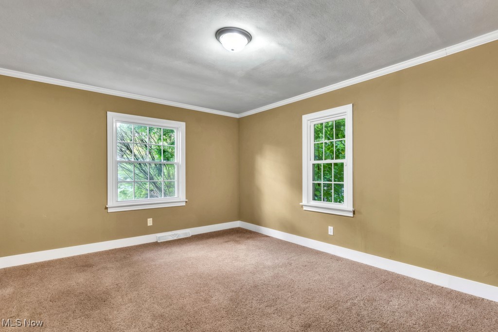 2968 Hayne Road Akron, OH 44312 - Photo 15 of 24