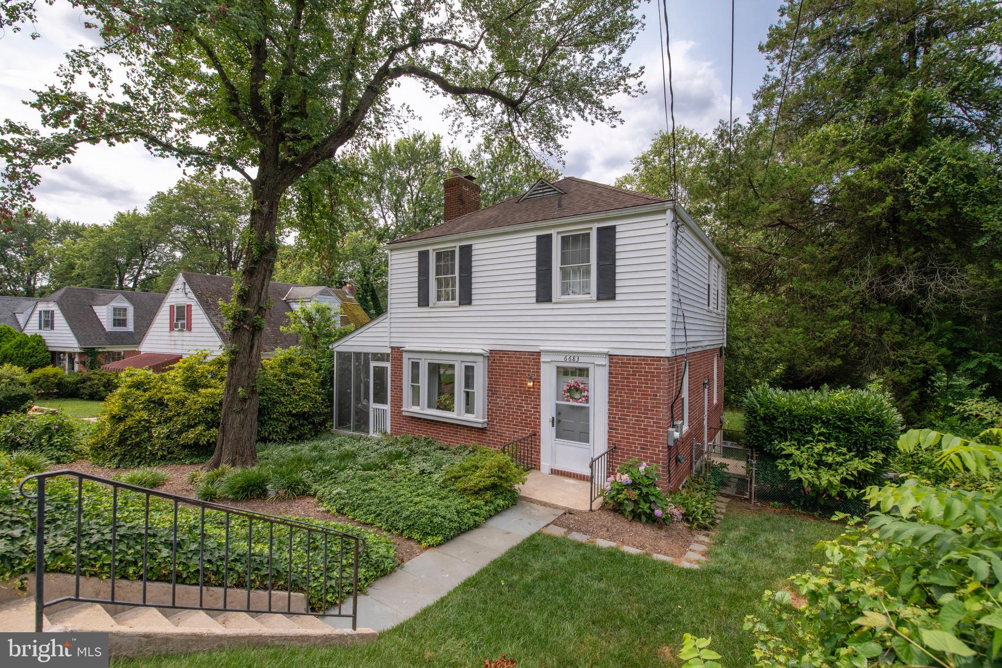 6683 Loch Hill Road Baltimore, MD 21239 - Photo 1 of 40