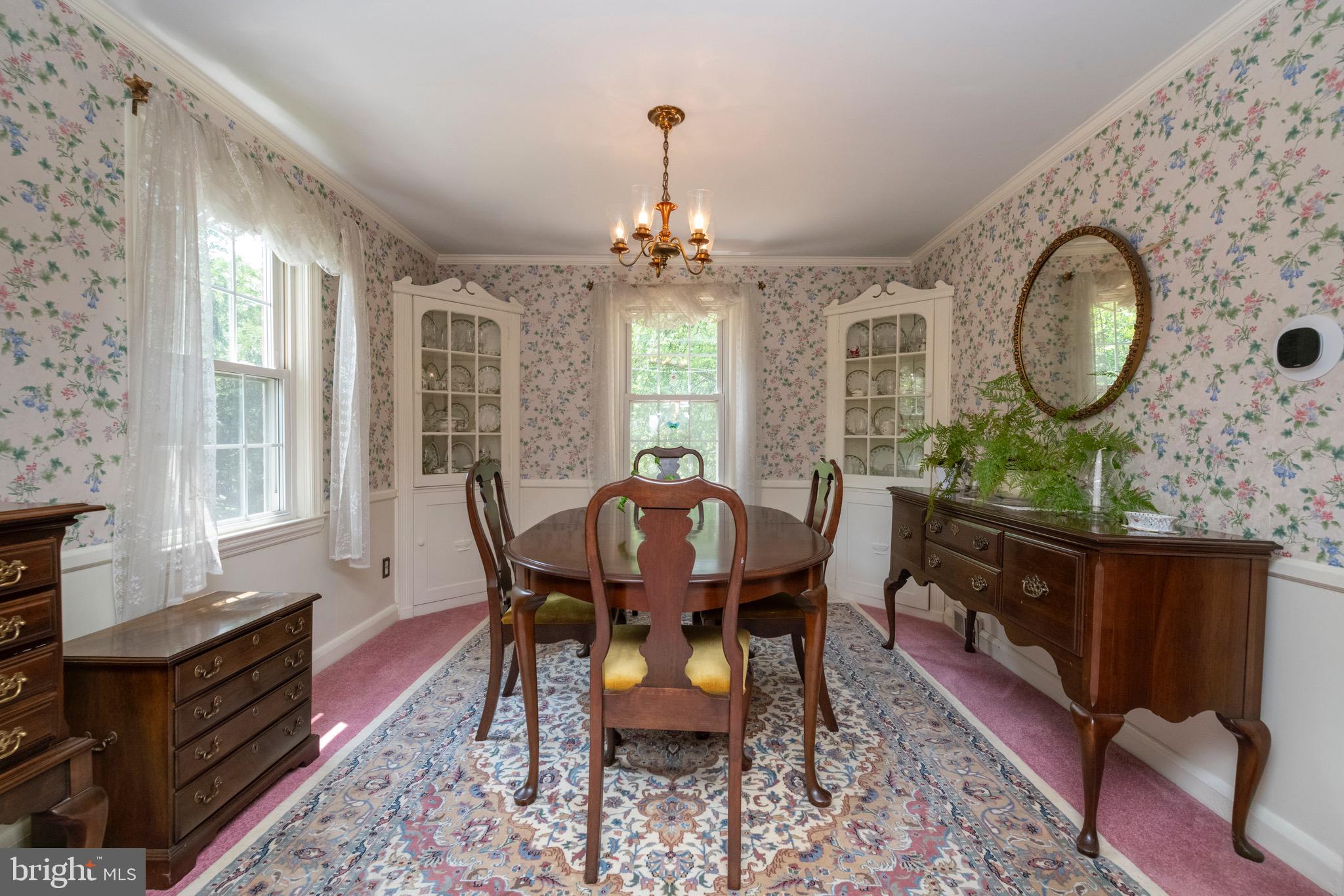 6683 Loch Hill Road Baltimore, MD 21239 - Photo 8 of 40