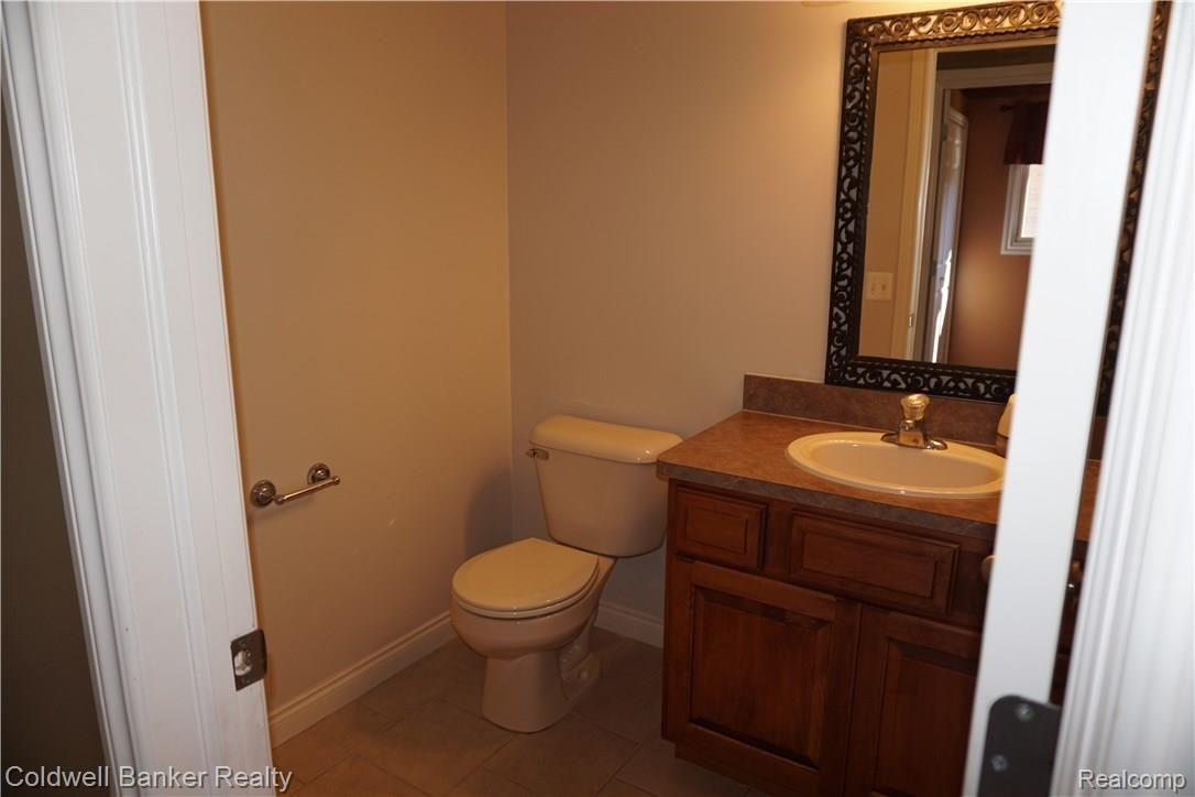 21418 Raintree Drive Macomb, MI 48044 - Photo 14 of 21 Raintree Lav.jpg