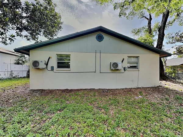 $1,199 | 9610 North 12th Street, Unit B, Tampa, FL 33612