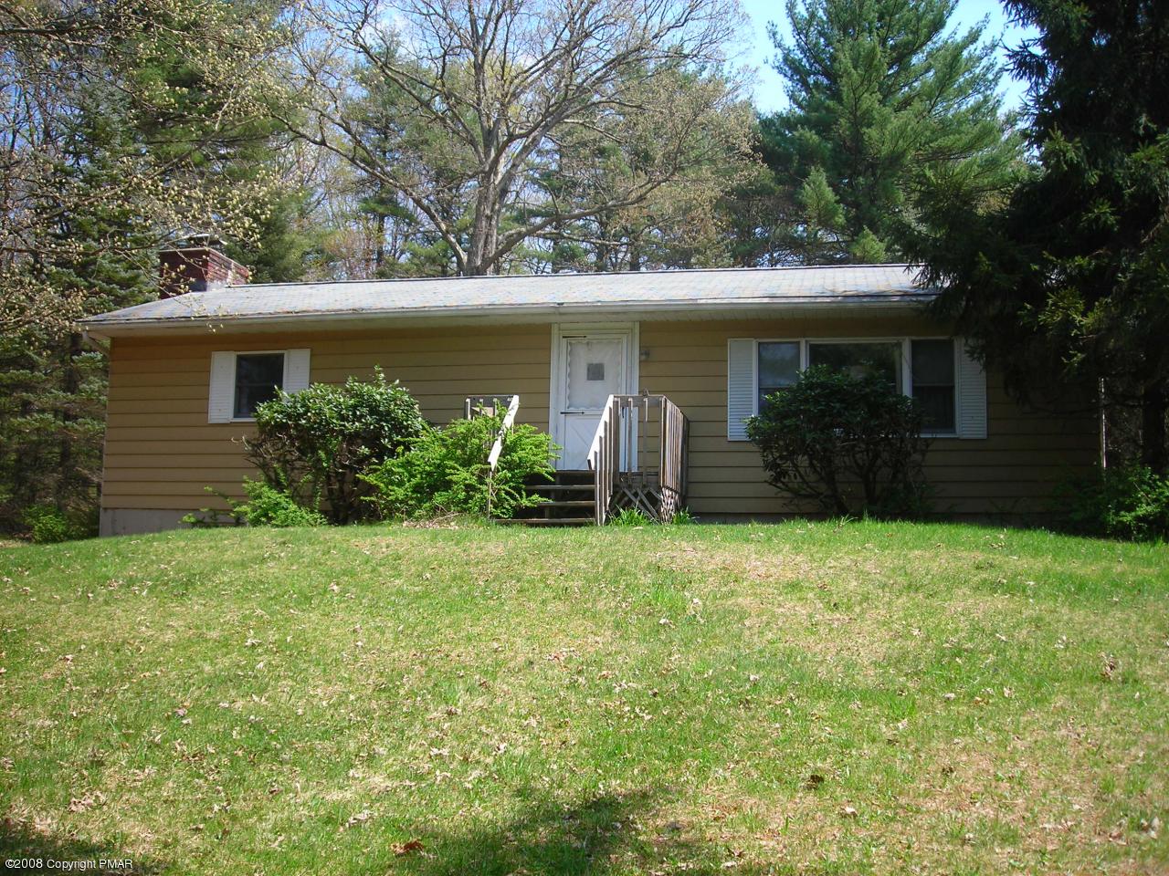 7702 Wigwam Park Road Stroudsburg, PA 18360 - Photo 1 of 8 Main