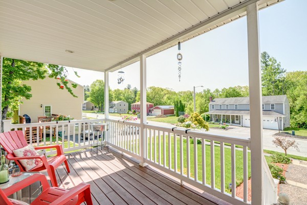 94 Stoneybrook Road Fitchburg, MA 01420 - Photo 5 of 30 Gallery Image 5