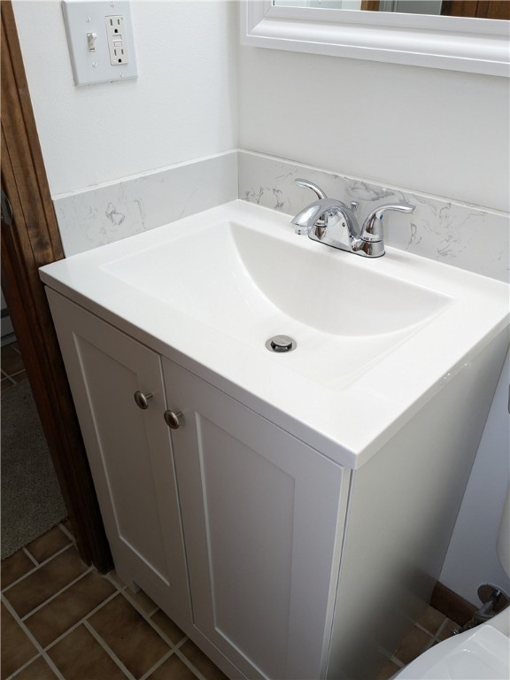 6 Beacon Street Westerly, RI 02891 - Photo 5 of 26 Half Bath Apt A