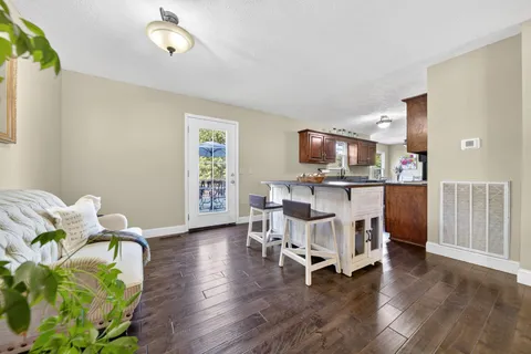 $474,900 | 102 Arrowood Drive, Cottontown, TN 37048