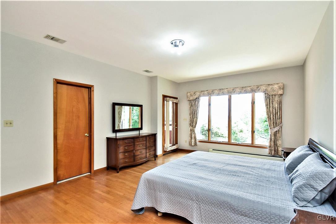 3724 Hickory Hill Road Bethlehem, PA 18015 - Photo 22 of 39 Gallery Image 22