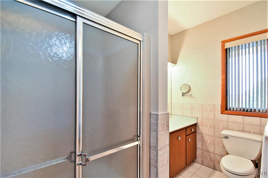 3724 Hickory Hill Road Bethlehem, PA 18015 - Photo 24 of 39 Gallery Image 24