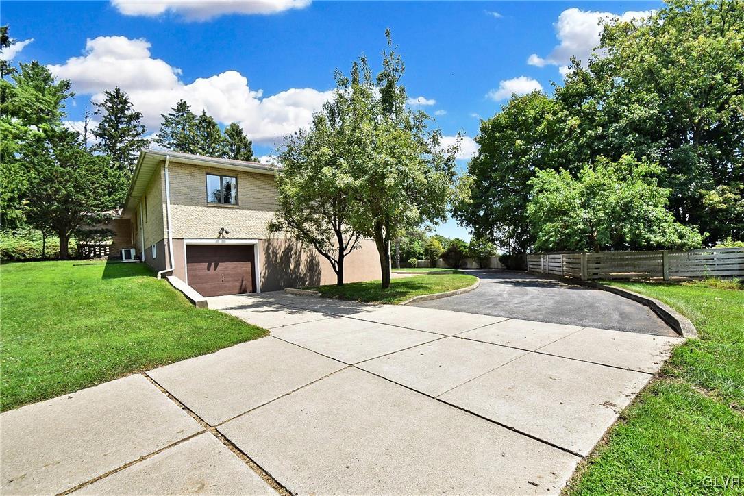 3724 Hickory Hill Road Bethlehem, PA 18015 - Photo 34 of 39 Gallery Image 34