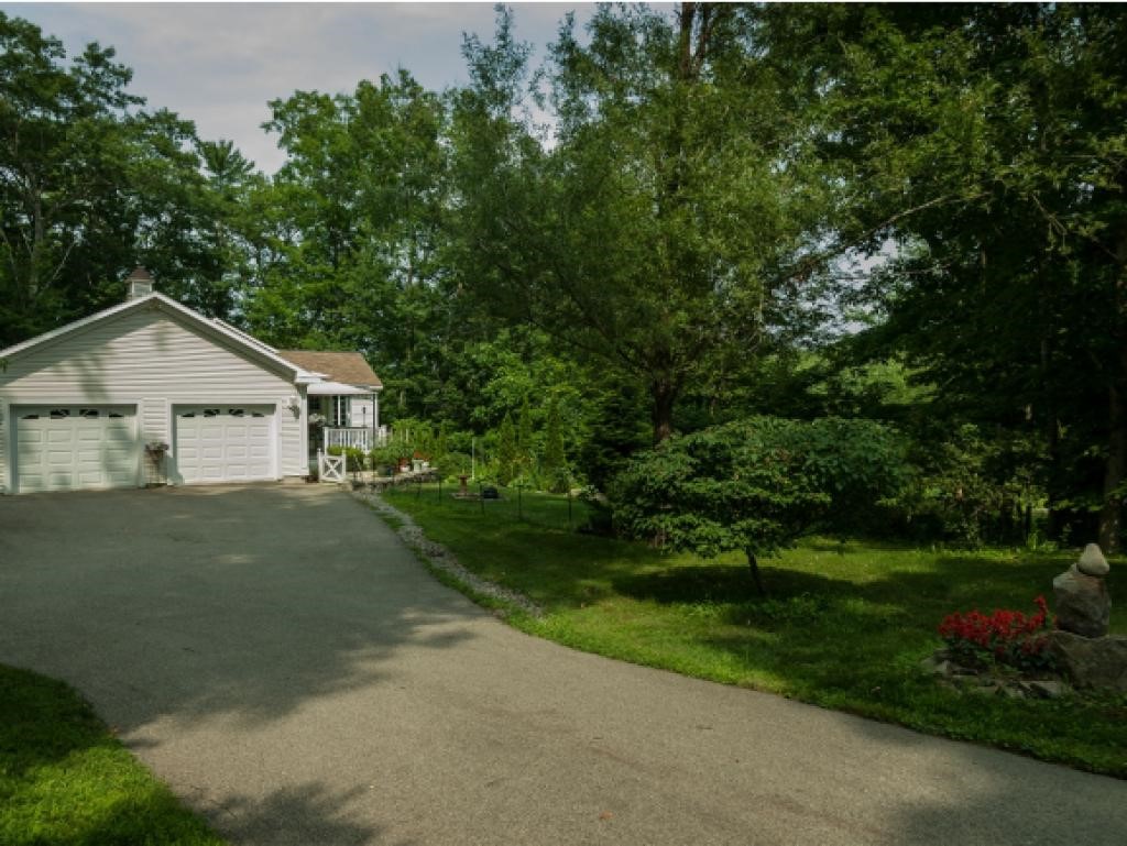 106 Cape Neddick Road York, ME 03909 - Photo 26 of 31 Gallery Image 26