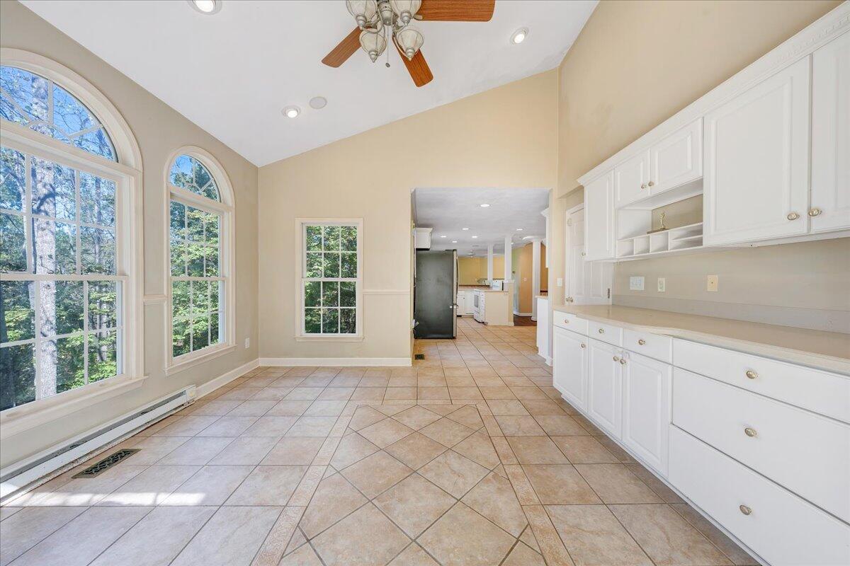 5539 Highfields Road Roanoke, VA 24018 - Photo 29 of 73 19-MIB03198