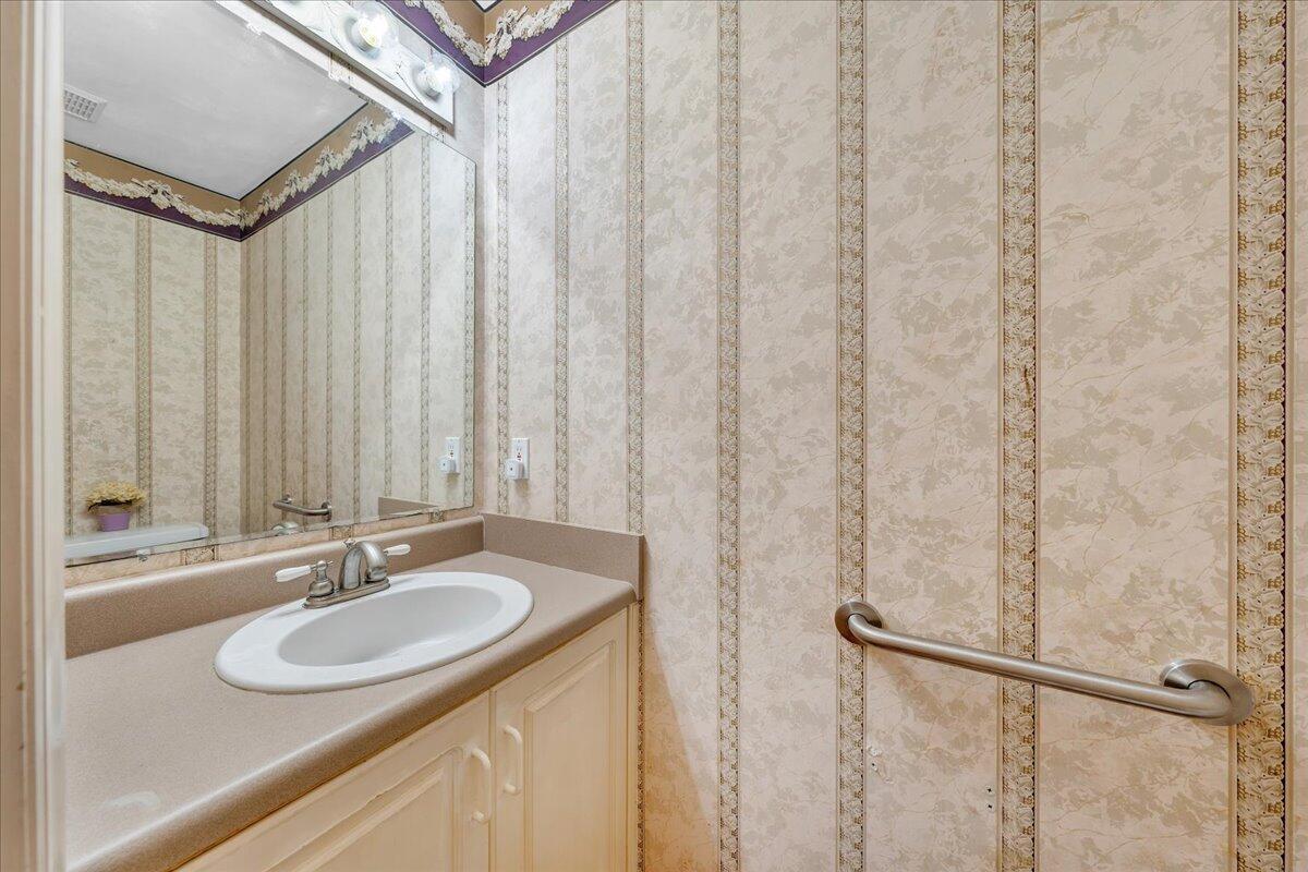 5539 Highfields Road Roanoke, VA 24018 - Photo 32 of 73 28-MIB03228