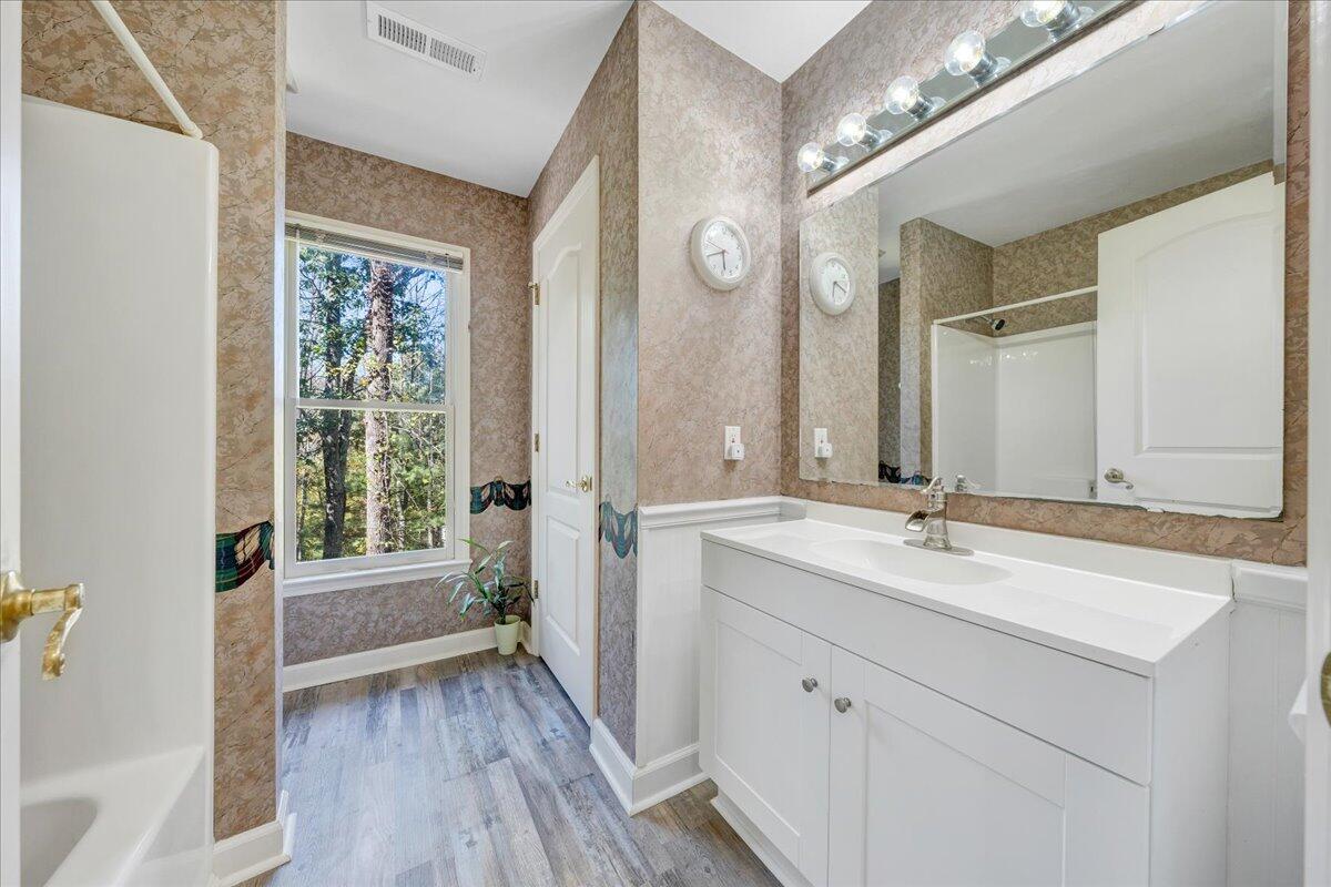 5539 Highfields Road Roanoke, VA 24018 - Photo 43 of 69 37-MIB03255