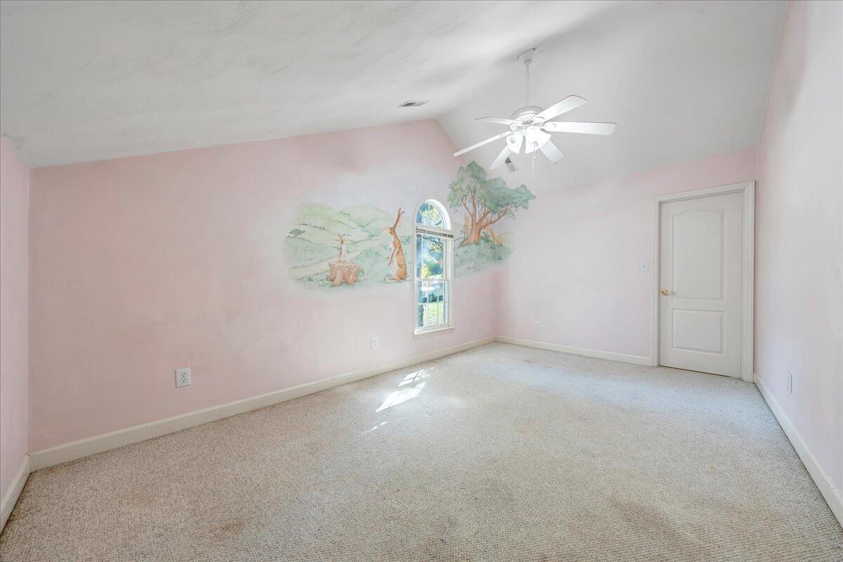 5539 Highfields Road Roanoke, VA 24018 - Photo 47 of 69 an empty room with windows and fan