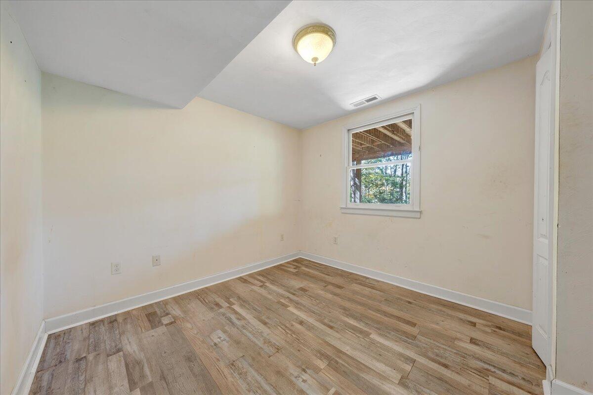 5539 Highfields Road Roanoke, VA 24018 - Photo 66 of 73 67-MIB03354