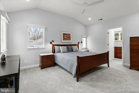 $1,320,000 | 5628 Massachusetts Avenue, Bethesda, MD 20816