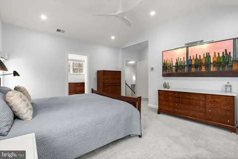 $1,320,000 | 5628 Massachusetts Avenue, Bethesda, MD 20816