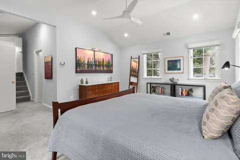 $1,320,000 | 5628 Massachusetts Avenue, Bethesda, MD 20816