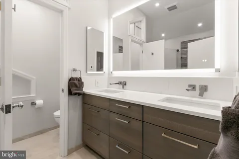 $1,320,000 | 5628 Massachusetts Avenue, Bethesda, MD 20816