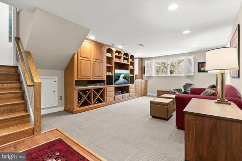 $1,320,000 | 5628 Massachusetts Avenue, Bethesda, MD 20816