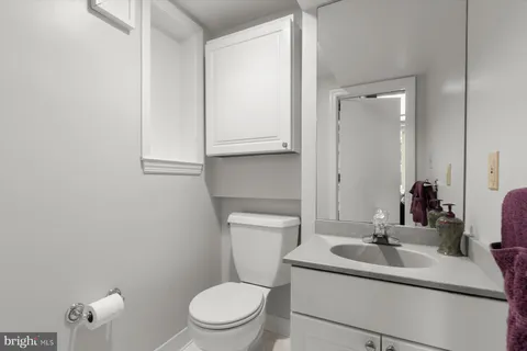 $1,320,000 | 5628 Massachusetts Avenue, Bethesda, MD 20816