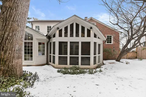 $1,320,000 | 5628 Massachusetts Avenue, Bethesda, MD 20816