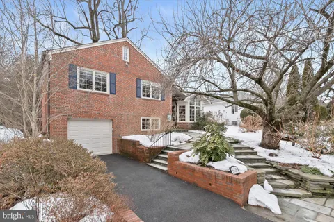 $1,320,000 | 5628 Massachusetts Avenue, Bethesda, MD 20816