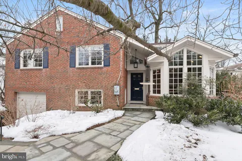$1,320,000 | 5628 Massachusetts Avenue, Bethesda, MD 20816