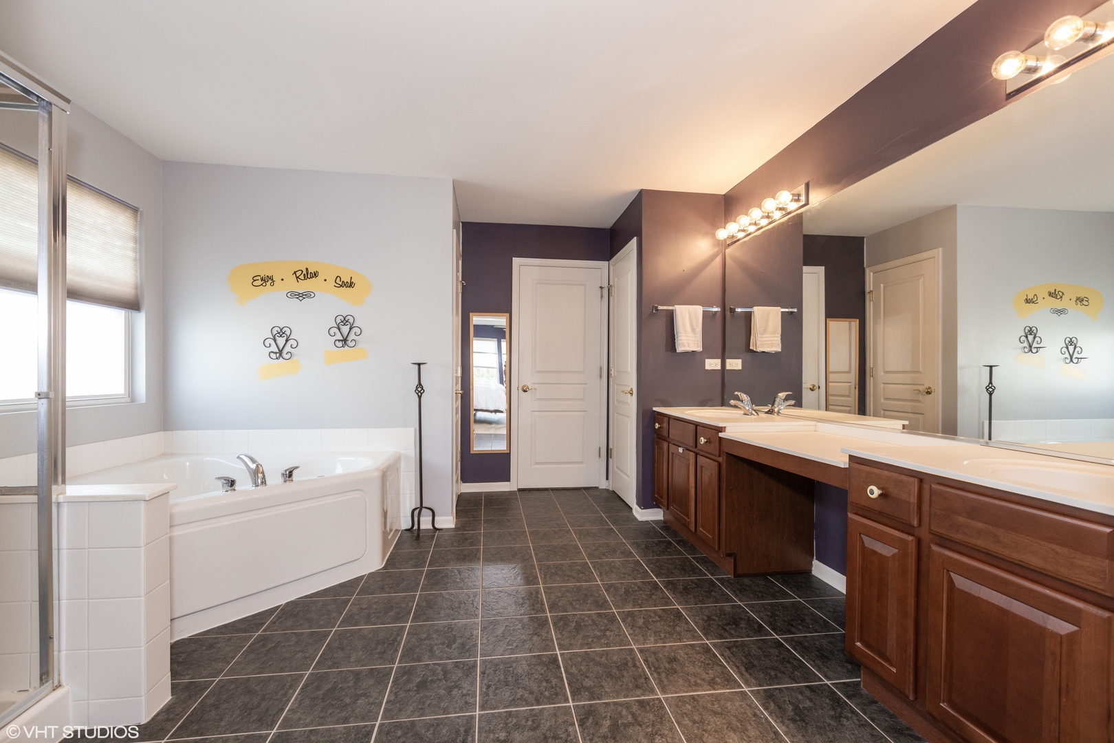 1608 Boulder Ridge Drive Bolingbrook, IL 60490 - Photo 13 of 34 Gallery Image 13