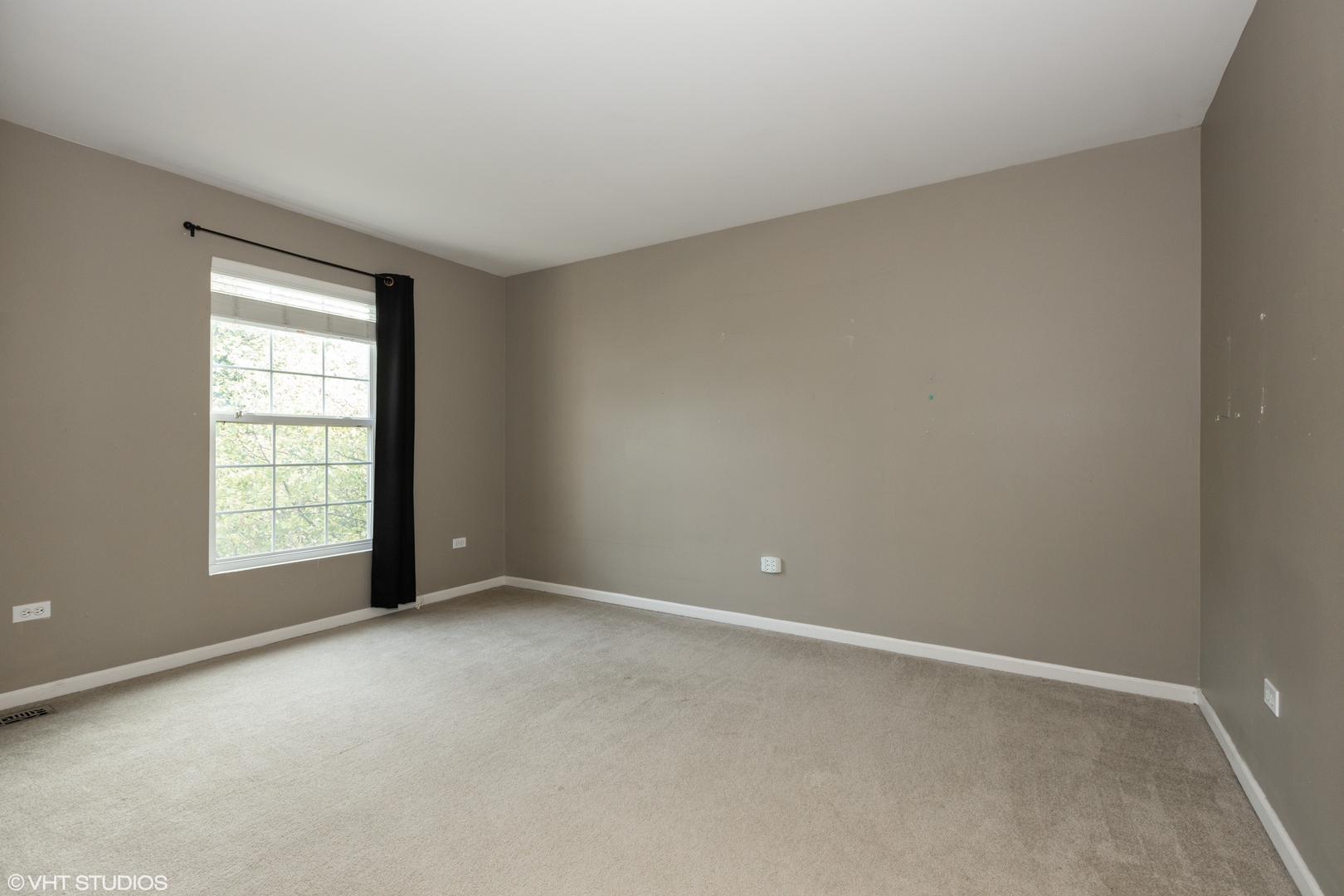 1608 Boulder Ridge Drive Bolingbrook, IL 60490 - Photo 18 of 34 Gallery Image 18