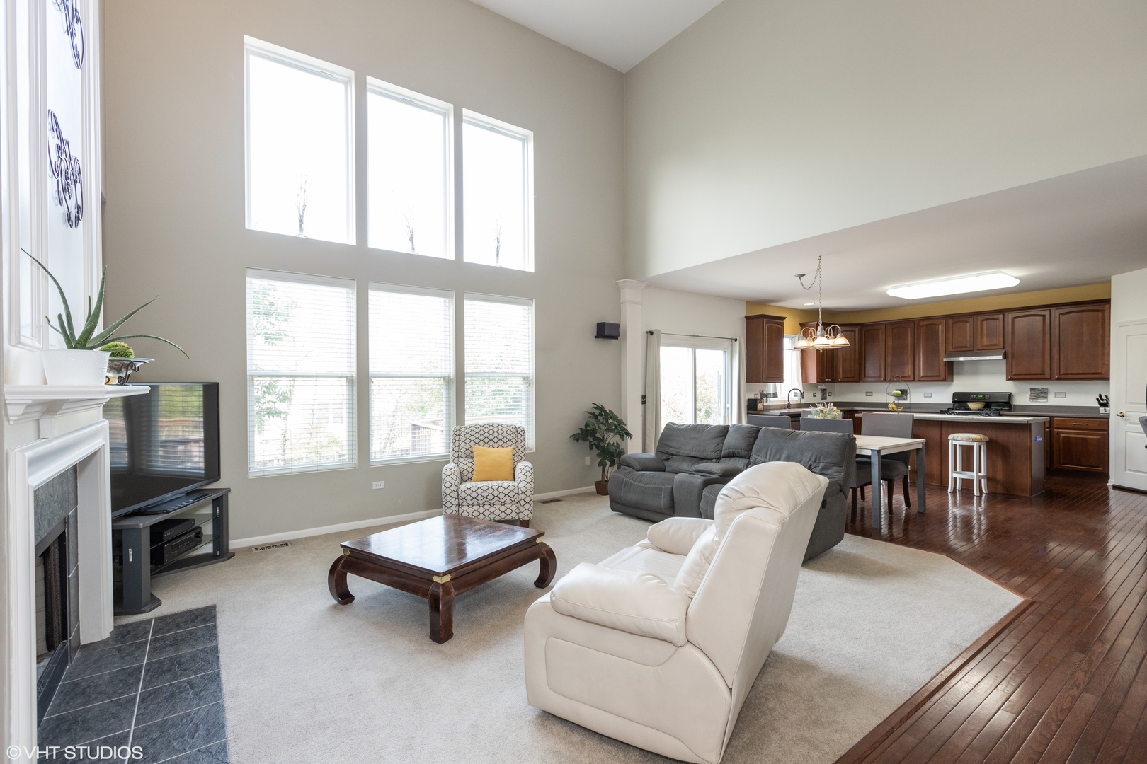 1608 Boulder Ridge Drive Bolingbrook, IL 60490 - Photo 7 of 34 Gallery Image 7