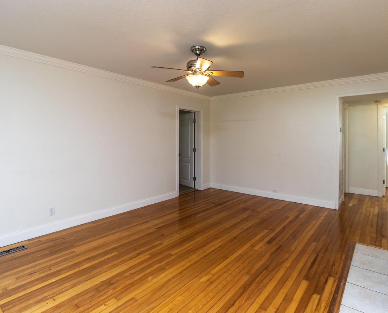 118 Nesper Road Oak Ridge, TN 37830 - Photo 11 of 40 IMG_4305 (2)