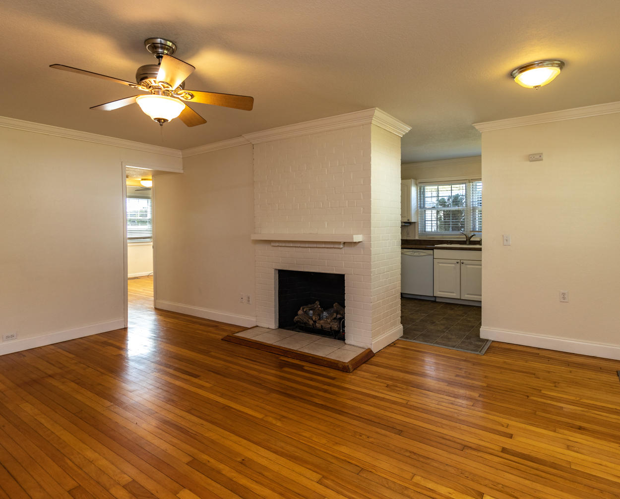 118 Nesper Road Oak Ridge, TN 37830 - Photo 12 of 40 IMG_4308-Edit (2)