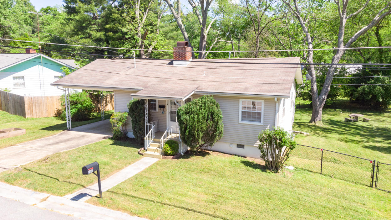 118 Nesper Road Oak Ridge, TN 37830 - Photo 3 of 40 DJI_0445 (2)