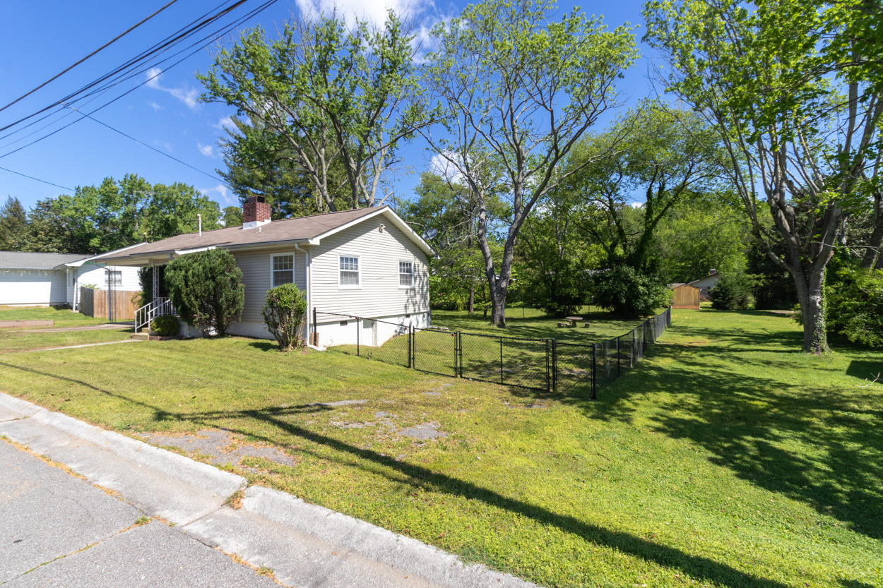 118 Nesper Road Oak Ridge, TN 37830 - Photo 36 of 40 IMG_4353 (2)