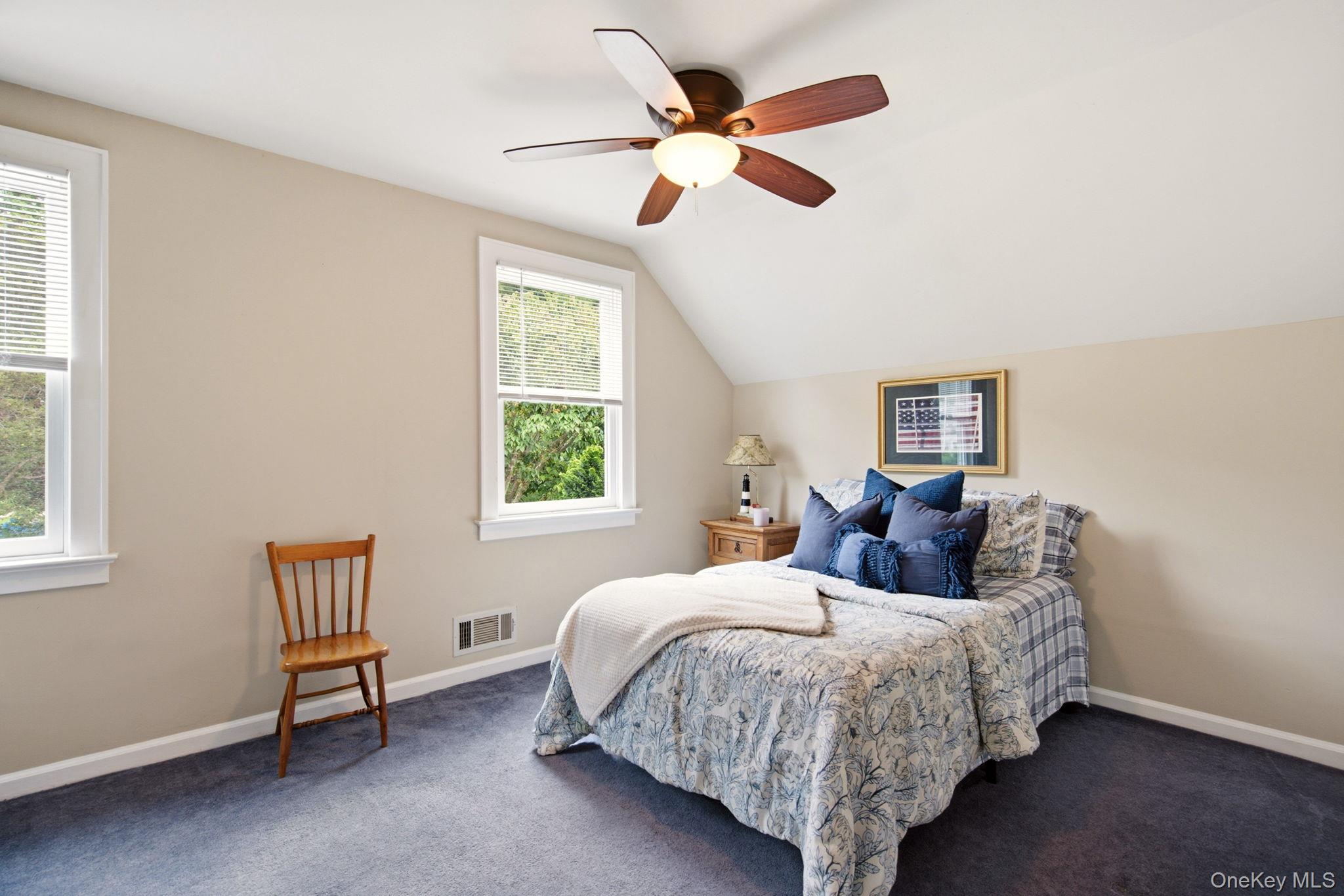 33 Prospect Road Centerport, NY 11721 - Photo 30 of 48 Second floor Additional Bedroom.