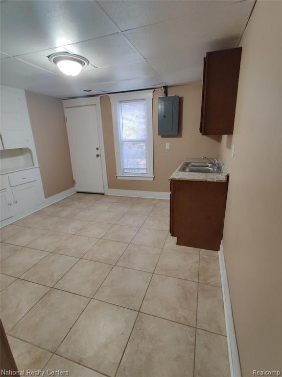 79 East Pleasant Street River Rouge, MI 48218 - Photo 7 of 8
