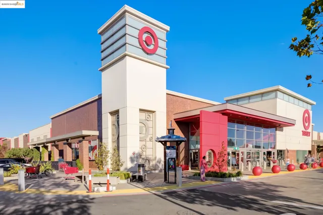 $945,000 | 528 Martin Mariner Avenue, Alameda, CA 94501