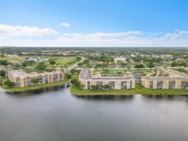 $289,900 | 7647 Southampton Terrace, Unit 403, Tamarac, FL 33321