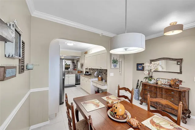 $289,900 | 7647 Southampton Terrace, Unit 403, Tamarac, FL 33321