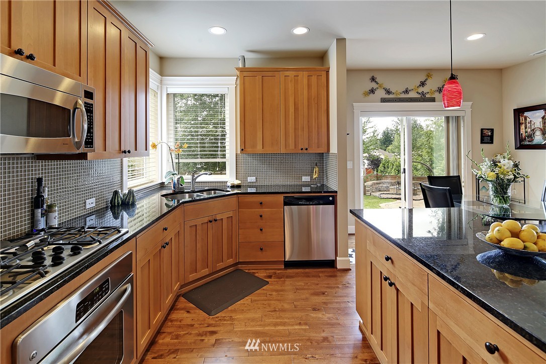 6133 Southeast 2nd Street Renton, WA 98059 - Photo 4 of 21